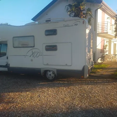 Mimoza Camper אתר קמפינג