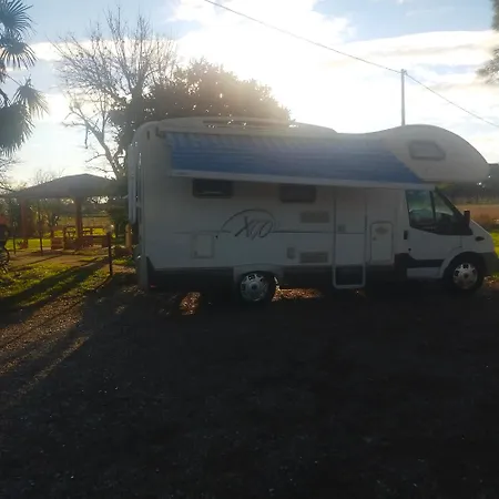 Mimoza Camper *